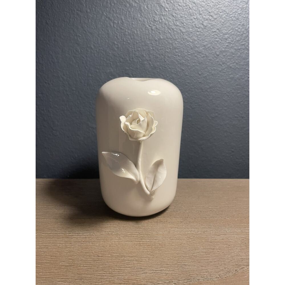K&K Interiors 5.25 Inch White Ceramic Vase with Raised Flower